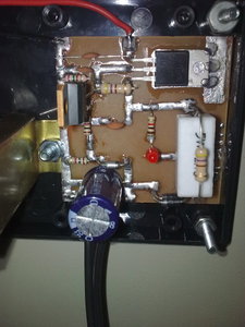 automatic-battery-charger-2.jpg